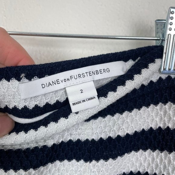 Diane von Furstenberg Woman's 2 Walda Black and White Striped‎ Knit Penci… - Picture 4 of 7